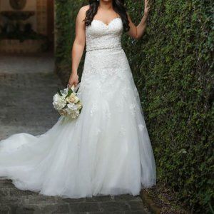 Never Used Wedding Dress For Sale